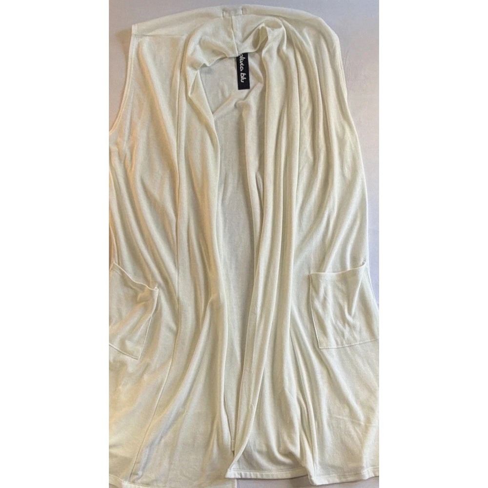 Olivia Blu Women's size XL White Sleeveless Open Front Knit Cardigan Sweater
